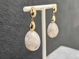 Boucles d'oreilles ZAG Lyah en acier doré et résine crème
