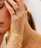 Bijou de main Buseto en acier doré