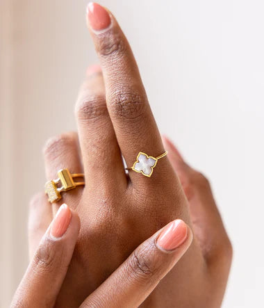Bague ZAG Racine en acier doré et nacre