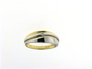 Bague en or jaune 18CT avec 1 diamant  325-121