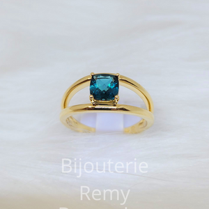 Bague or jaune 18 ct avec Topaze London Blue 312-76